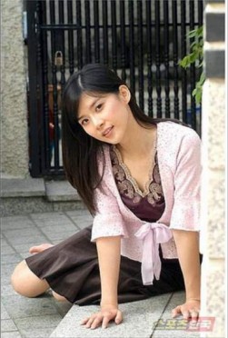 Lee Bo Young Fotoğrafı