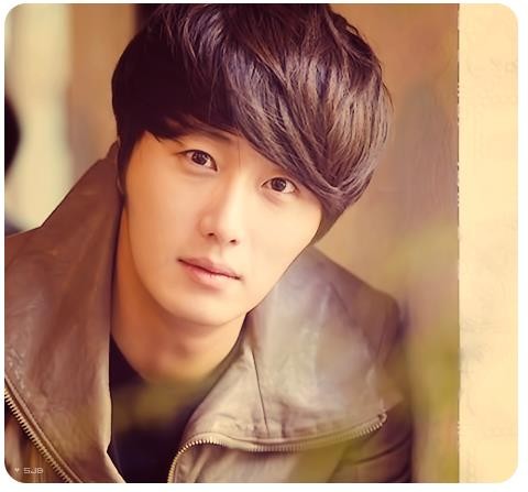 Jung Il Woo Fotoğrafı