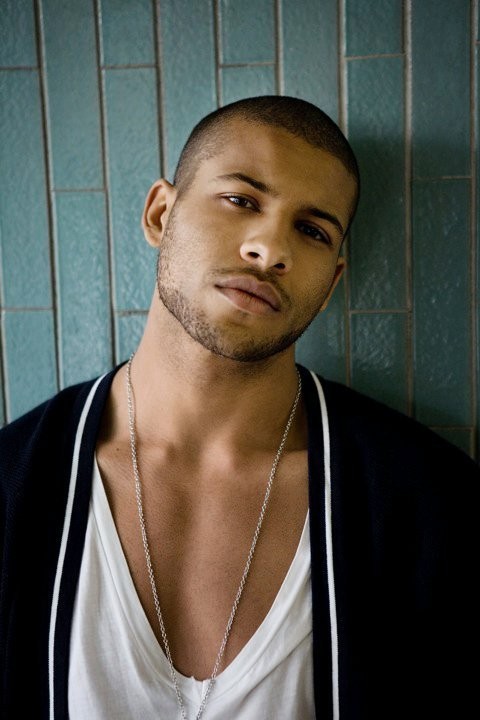 Jeffrey Bowyer-Chapman Fotoğrafları 2