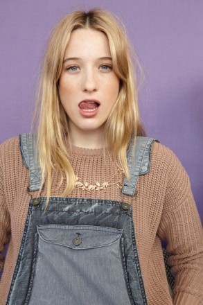 Sophie Lowe Fotoğrafları 29