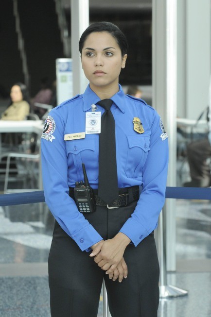 Monica Raymund Fotoğrafı