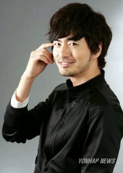 Lee Jin-wook Fotoğrafları 72