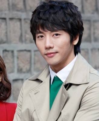 Ki Tae-Young Fotoğrafı