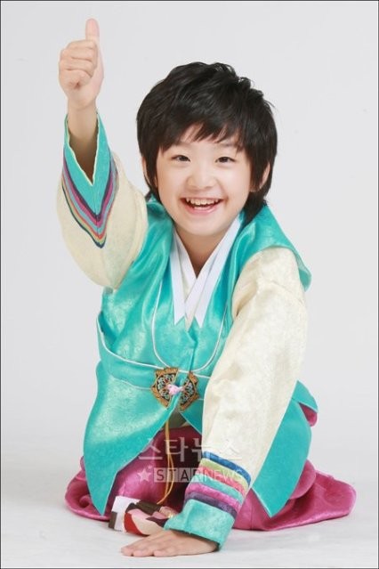 Shin Dong Woo Fotoğrafı
