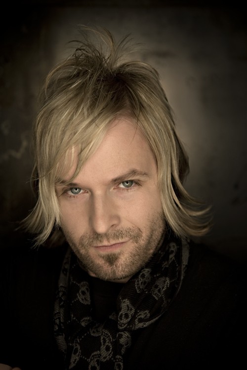 Kevin Max Fotoğrafları 1