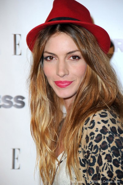 Dawn Olivieri Fotoğrafları 49