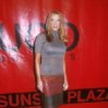 Angelica Bridges Fotoğrafı