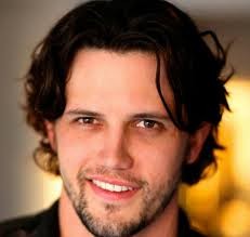 Nathan Parsons Fotoğrafları 1