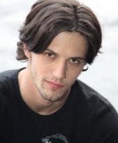 Nathan Parsons Fotoğrafları 3