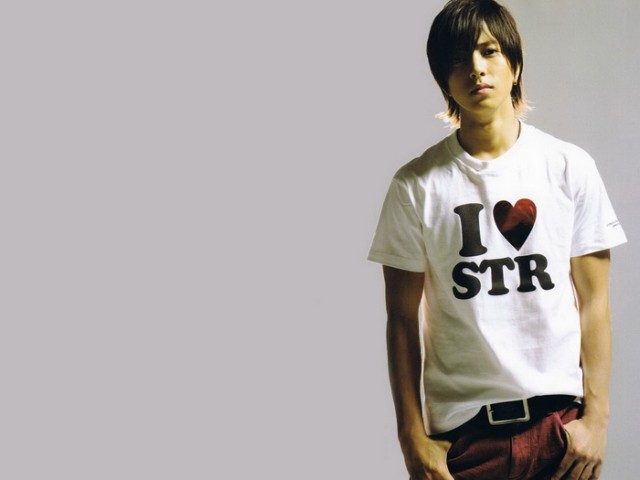 Tomohisa Yamashita Fotoğrafı