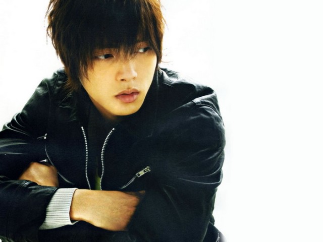 Tomohisa Yamashita Fotoğrafı