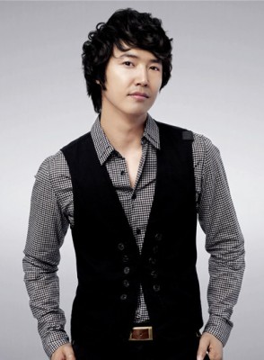 Yoon Sang-hyun Fotoğrafları 106