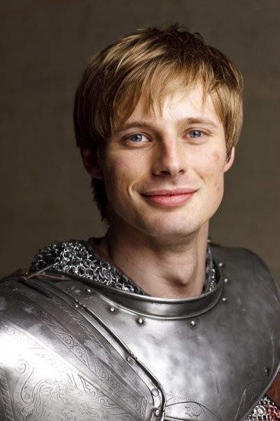 Bradley James Fotoğrafı