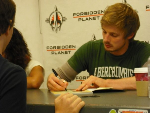 Bradley James Fotoğrafları 30