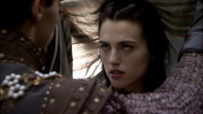 Katie McGrath Fotoğrafı