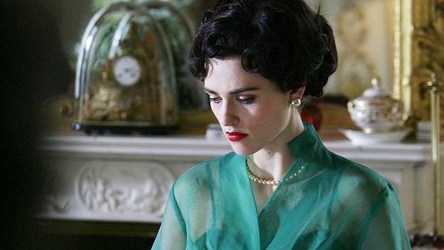 Katie McGrath Fotoğrafı