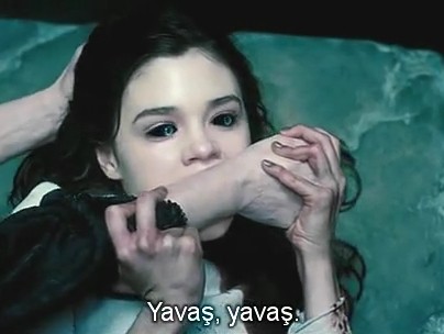 India Eisley fotoğrafı