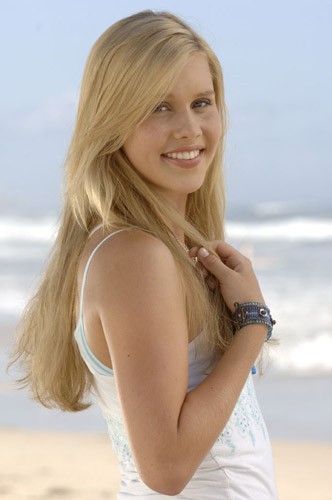 Claire Holt Fotoğrafı
