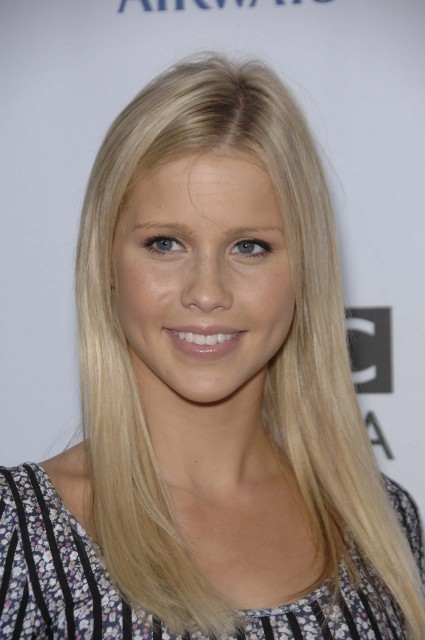 Claire Holt Fotoğrafları 21