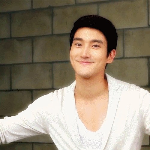 Choi Si-won Fotoğrafı