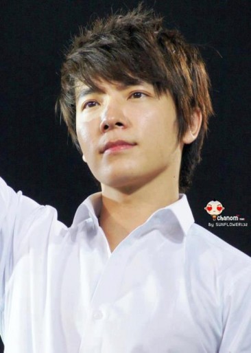 Lee Dong-Hae Fotoğrafı