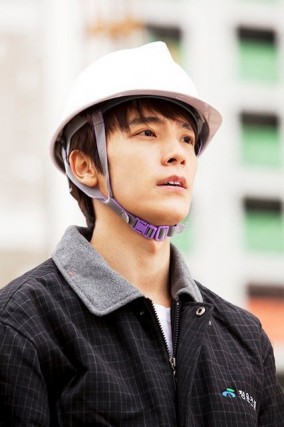 Lee Dong-Hae Fotoğrafı