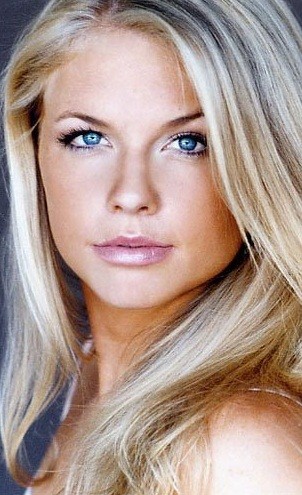 Michelle Pierce Fotoğrafı