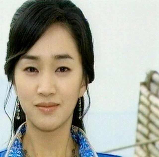 Soo Ae Fotoğrafı