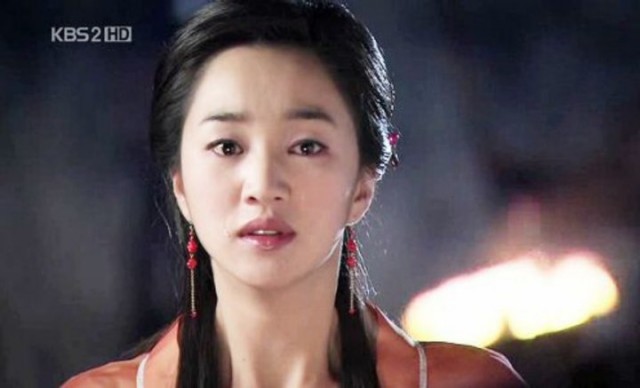 Soo Ae Fotoğrafı