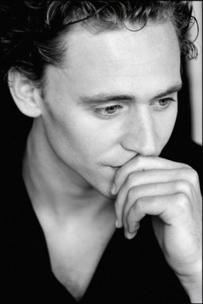 Tom Hiddleston Fotoğrafları 26