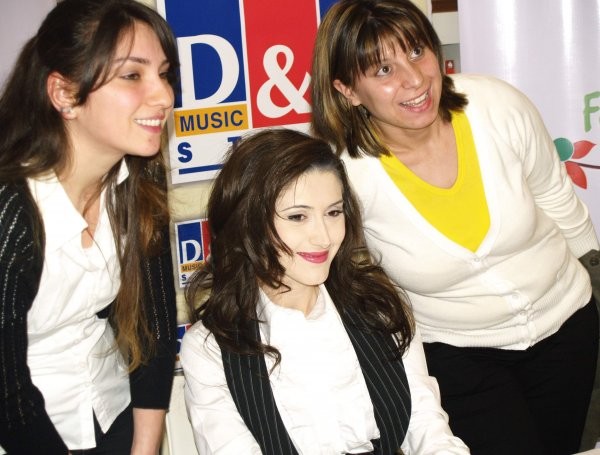 Aslı Güngör Fotoğrafı