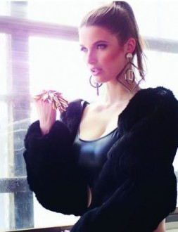 Katie Ball Fotoğrafı