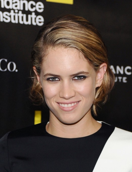 Cody Horn Fotoğrafları 10