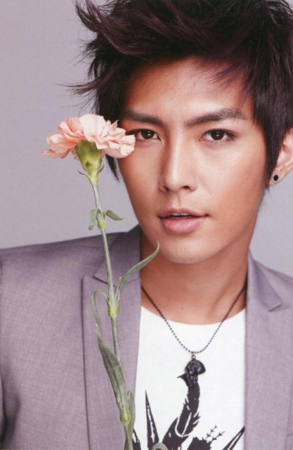 Aaron Yan Fotoğrafı