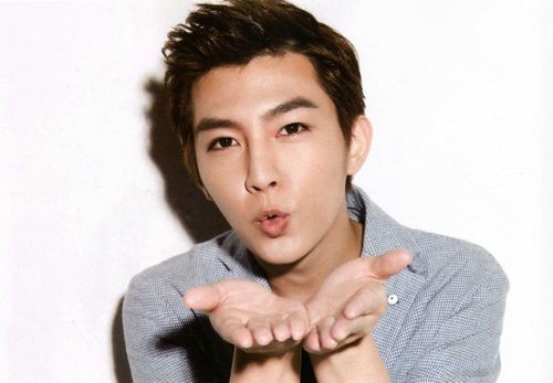 Aaron Yan Fotoğrafı