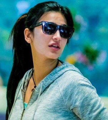 Shruti K. Haasan Fotoğrafı