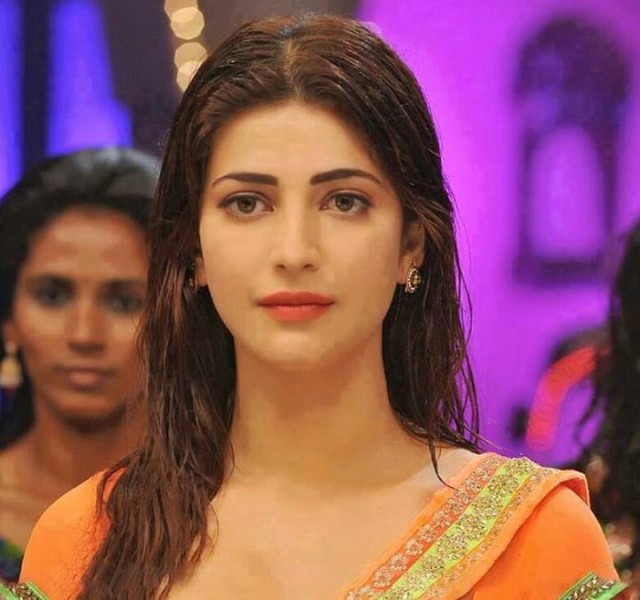 Shruti K. Haasan Fotoğrafı