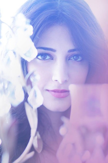 Shruti K. Haasan Fotoğrafı