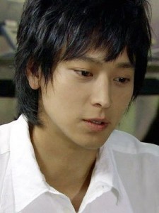 Kang Dong-won Fotoğrafı