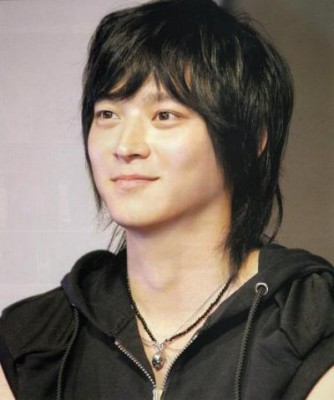 Kang Dong-won Fotoğrafı