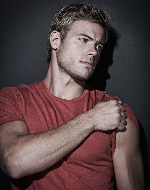 Trevor Donovan Fotoğrafları 37