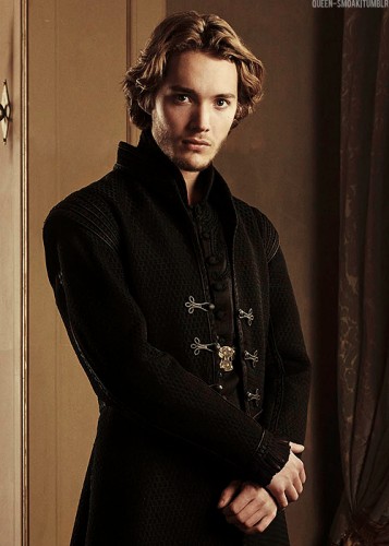 Toby Regbo Fotoğrafları 45