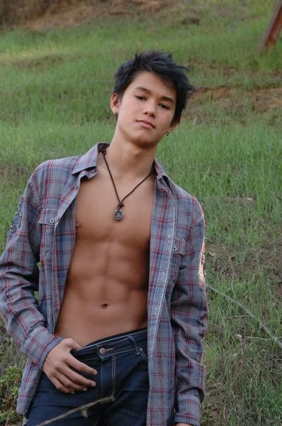 Booboo Stewart Fotoğrafı