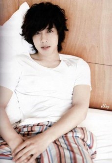 Kim Hyun Joong Fotoğrafı