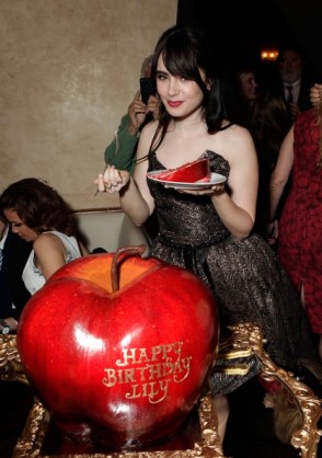 Lily Collins Fotoğrafı