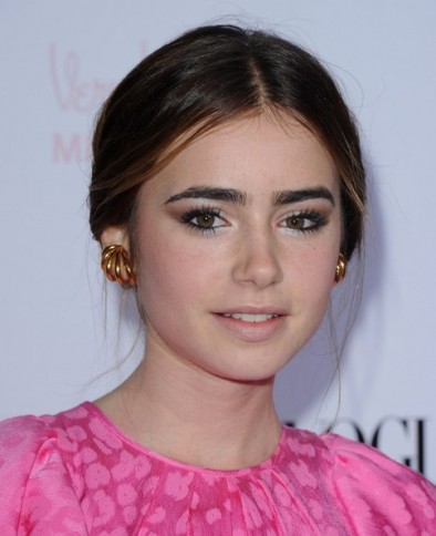 Lily Collins Fotoğrafı