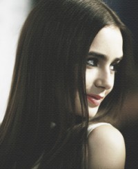 Lily Collins Fotoğrafları 346