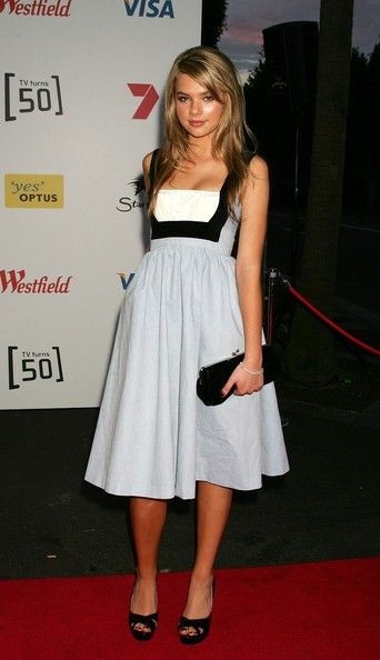 Indiana Evans Fotoğrafları 2