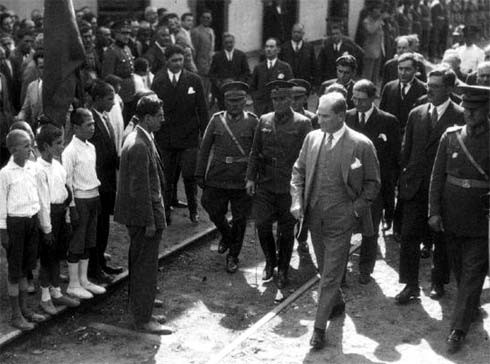 Mustafa Kemal Atatürk Fotoğrafı