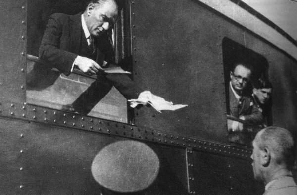 Mustafa Kemal Atatürk Fotoğrafları 15